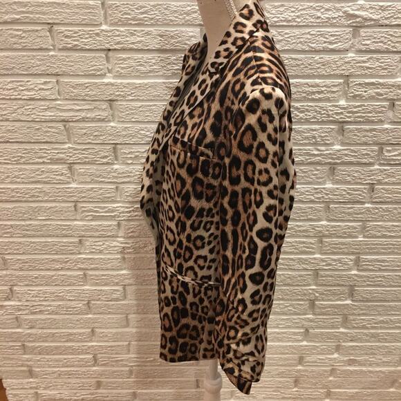 Generation Love Esther Leopard Print Blazer - Picture 8 of 15